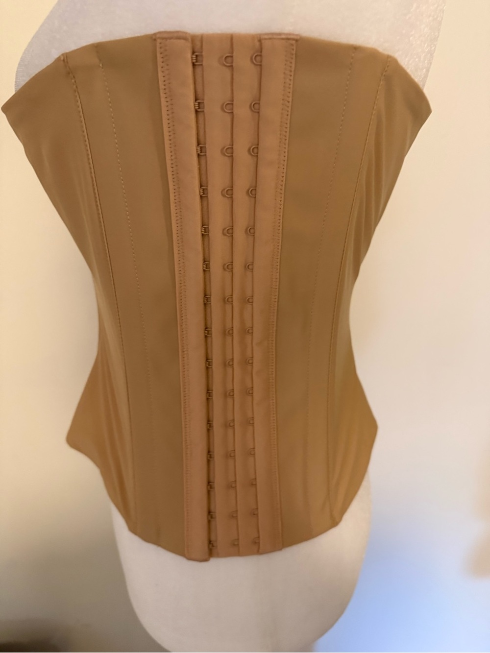 Maidenform Nude/Tan Strapless Corset Top